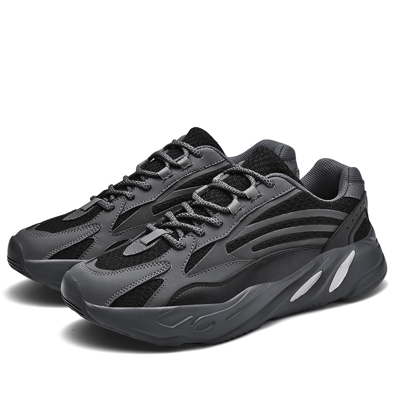 Yeezy triple store black 700 v2