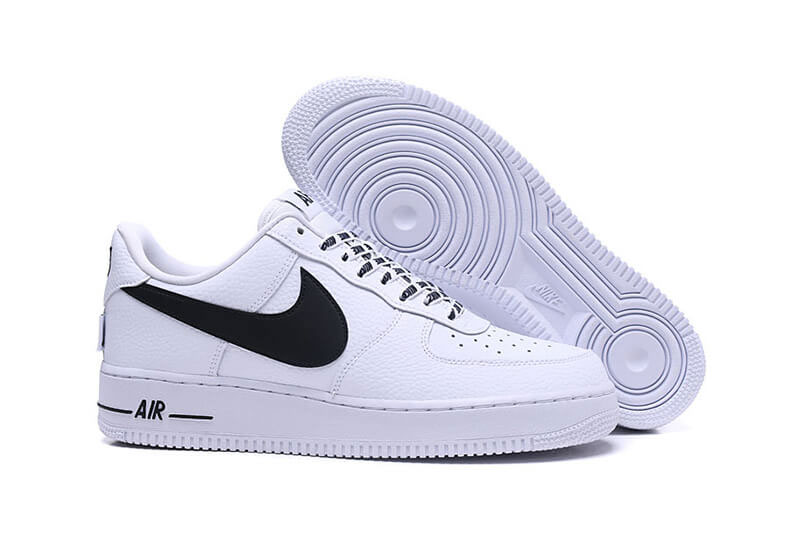 Nike Air Force 1 LV8 step man